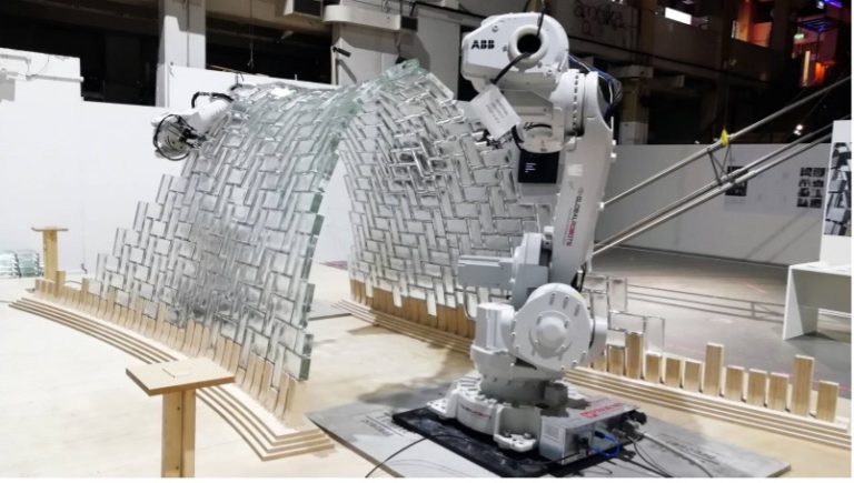 BUILDING AUTOMATION, CREATES INTRICATE DESIGNS