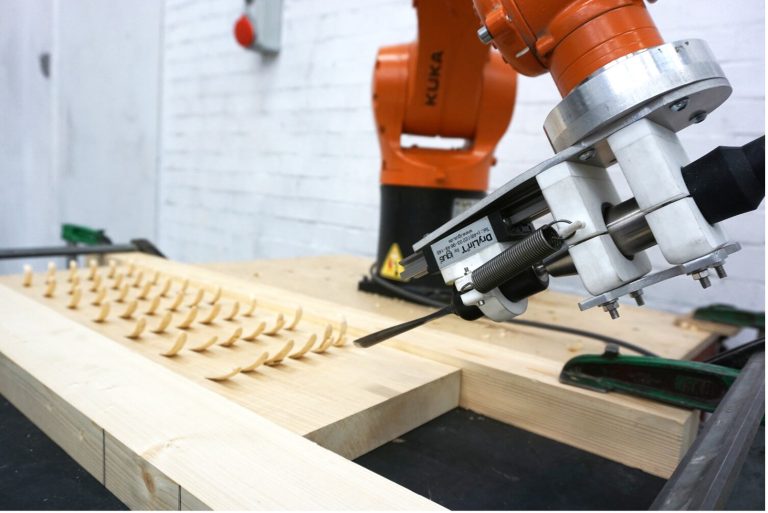 ADAPTIVE ROBOTIC CARVING: A DIGITAL FABRICATION TECHNIQUE BASED ON MACHINE LEARNING AND WOOD PROPERTIES